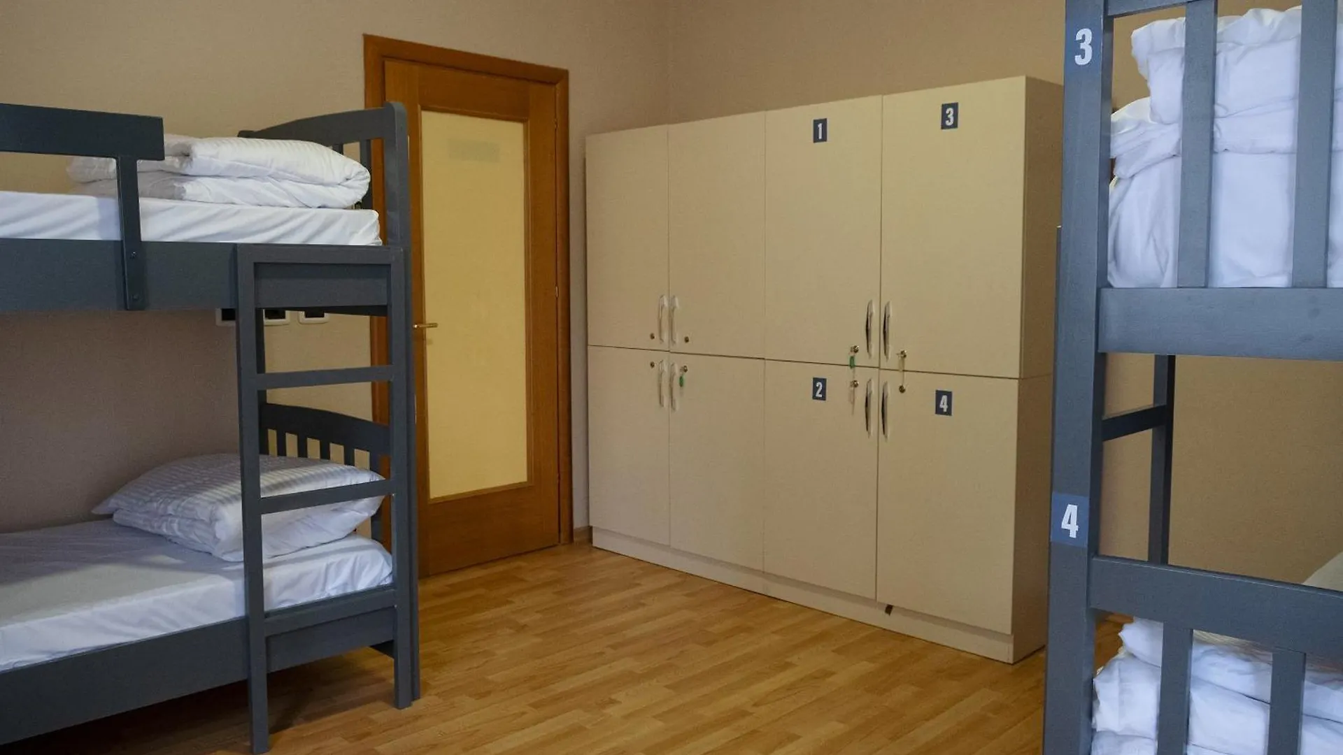 Mandarine Hostel Tirana Albania