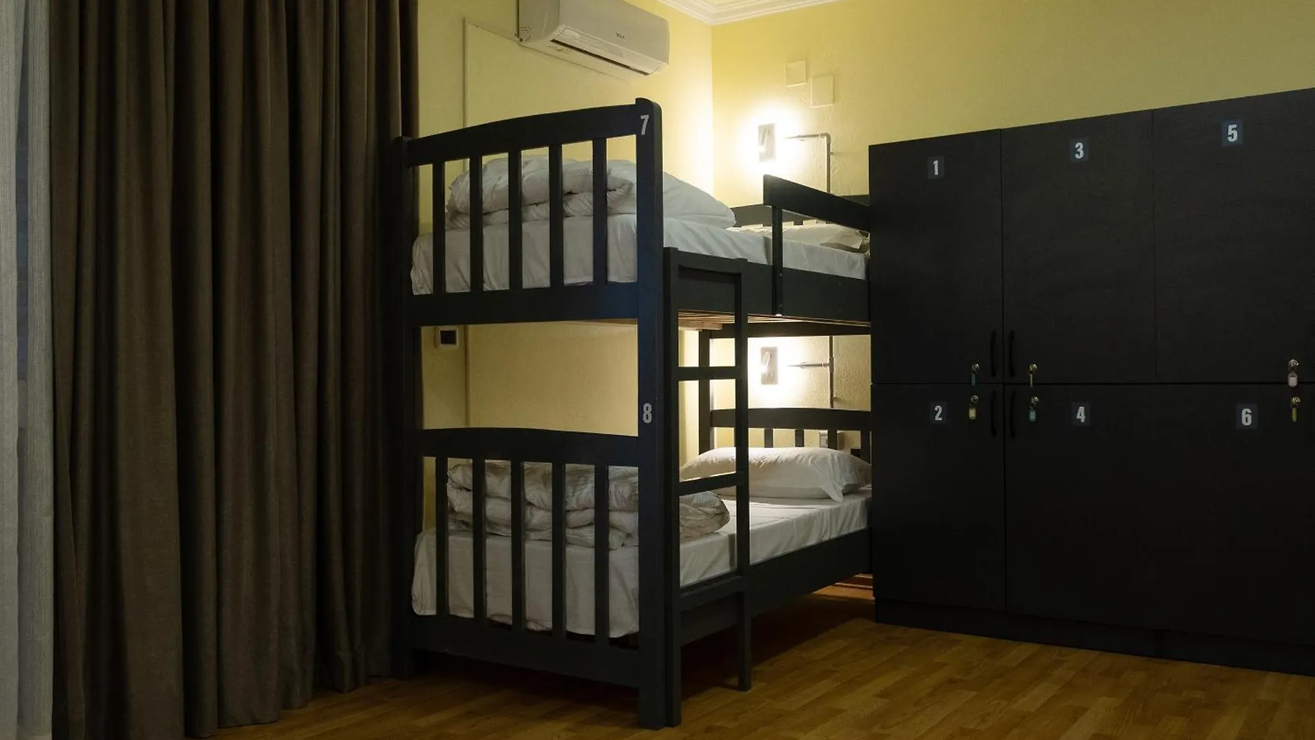 Mandarine Hostel Tirana